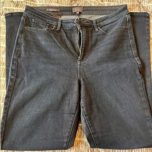 Slim Bootcut Jeans